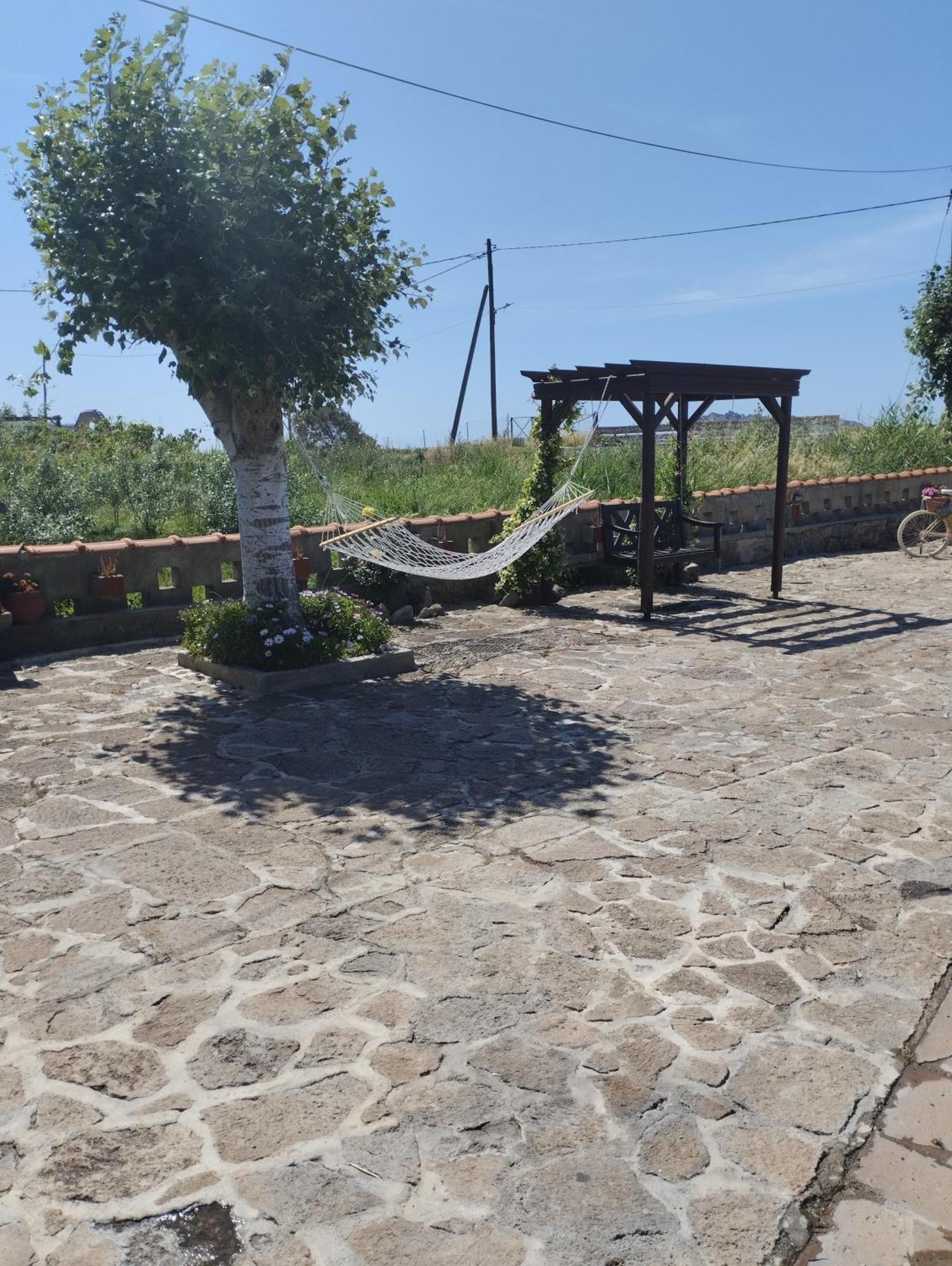 Miramare Ξενοδοχείο Πέτρα Εξωτερικό φωτογραφία